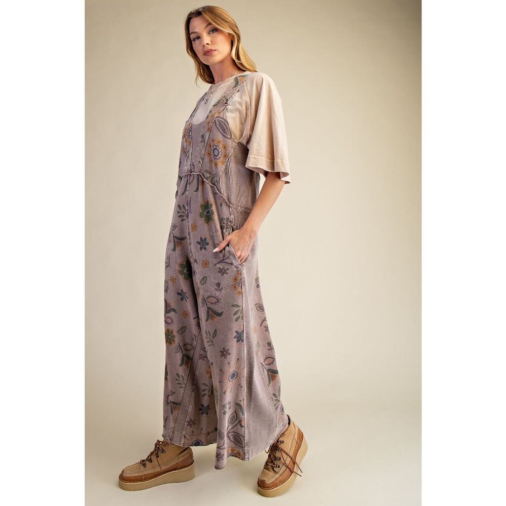 EASEL SIGNATURE PRINTED SOFT WASHED TERRY JUMPSUIT - Picture 2 of 6